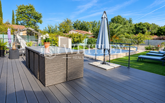MAISON INDIVIDUELLE 5 PIÈCES AVEC PISCINE