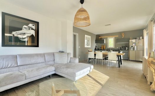 Appartement 3 pièces à 100m de la mer
